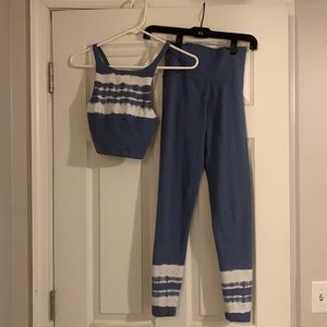 Aerie blue tie die work out set size small